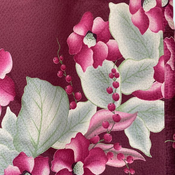 Deep red floral silk skirt - Picture 2 of 3